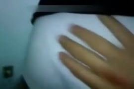 Hijo folla a mama dormida en hotel video
